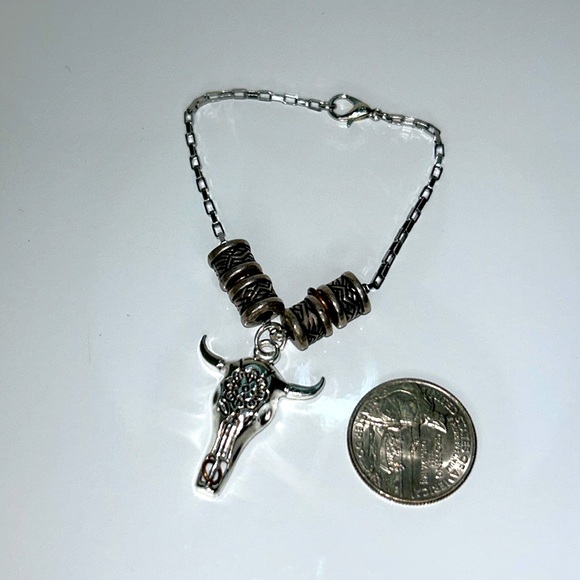 Hand Crafted Cow Skull Western Bead Accent Stainless Steel Bracelet Southwest - Picture 5 of 6